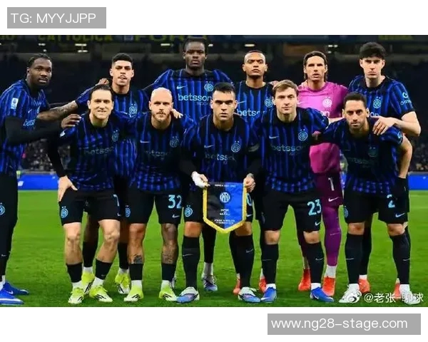 世界杯经典对决：里昂逆转国米4-3争议判罚引发全场热议