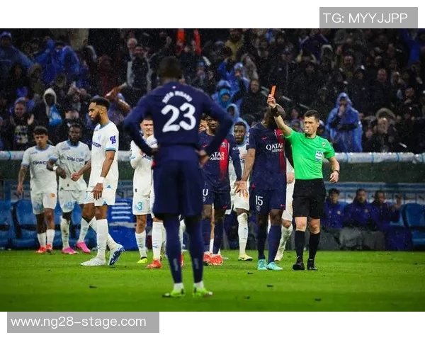 友谊赛惊现冷门那不勒斯轻松战胜波尔图点球大战引发全场热烈反响